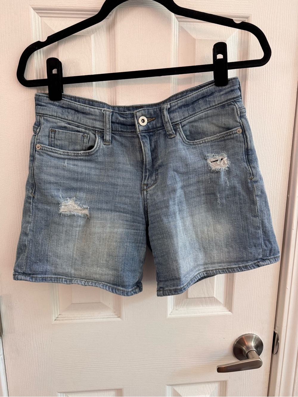 ANTHROPOLOGIE • PILCRO Slim Boyfriend Denim Shorts Size 25